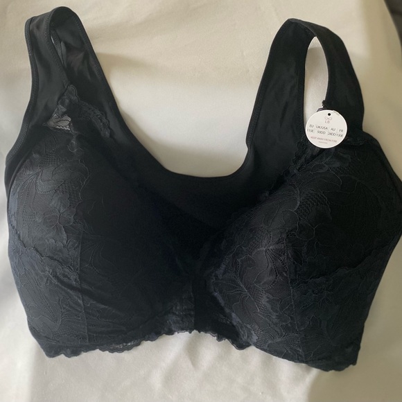 Lacy Bra Lucy Breeze Back Smoothing Bra Black Size 50 DD NWT Beautiful - Picture 2 of 6